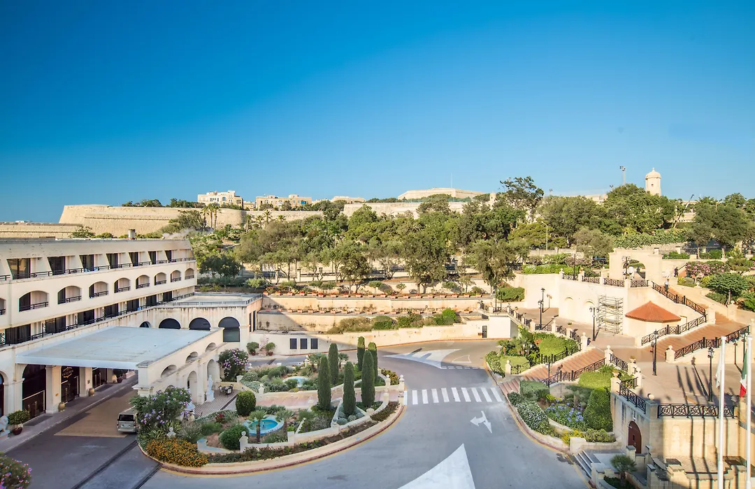 Grand Hotel Excelsior-1